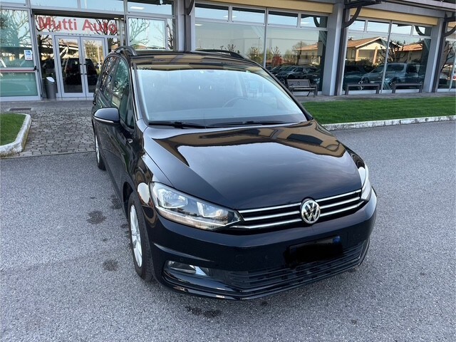 VOLKSWAGEN Touran 3ª serie