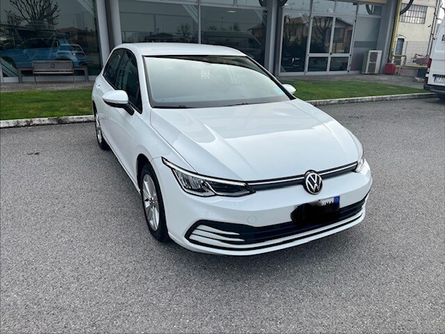 VOLKSWAGEN Golf 8ª serie