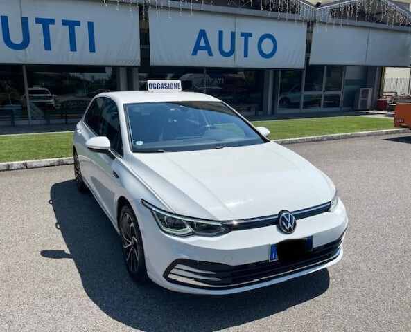 VOLKSWAGEN Golf 8ª serie