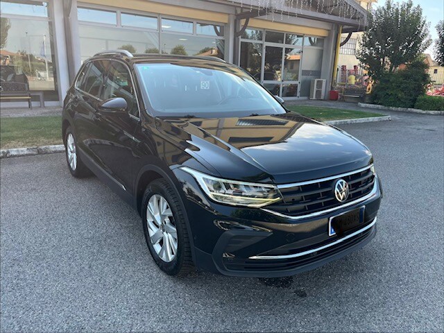 Foto VOLKSWAGEN Tiguan 2ª serie